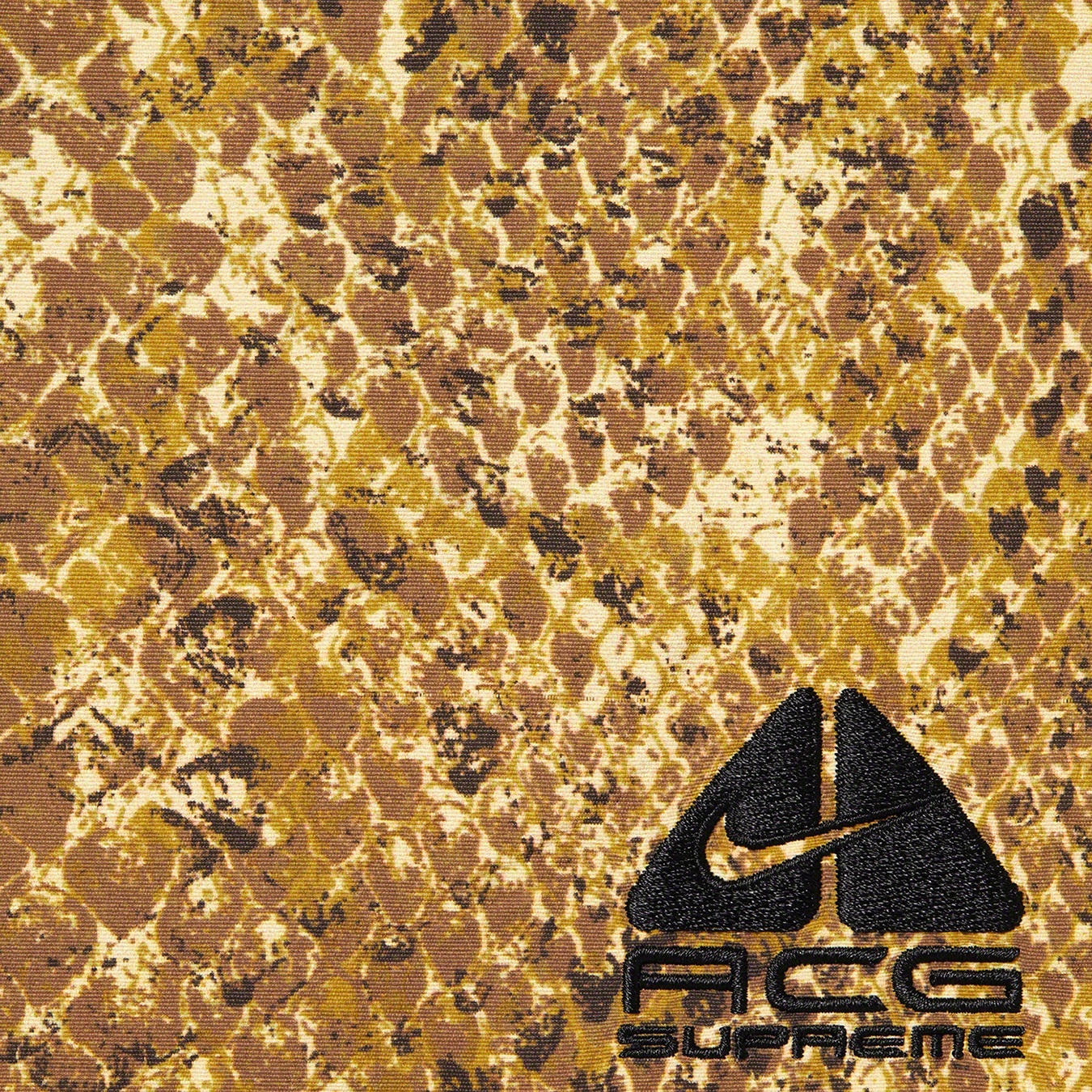 Supreme®/Nike® ACG Nylon Trail Short view 4